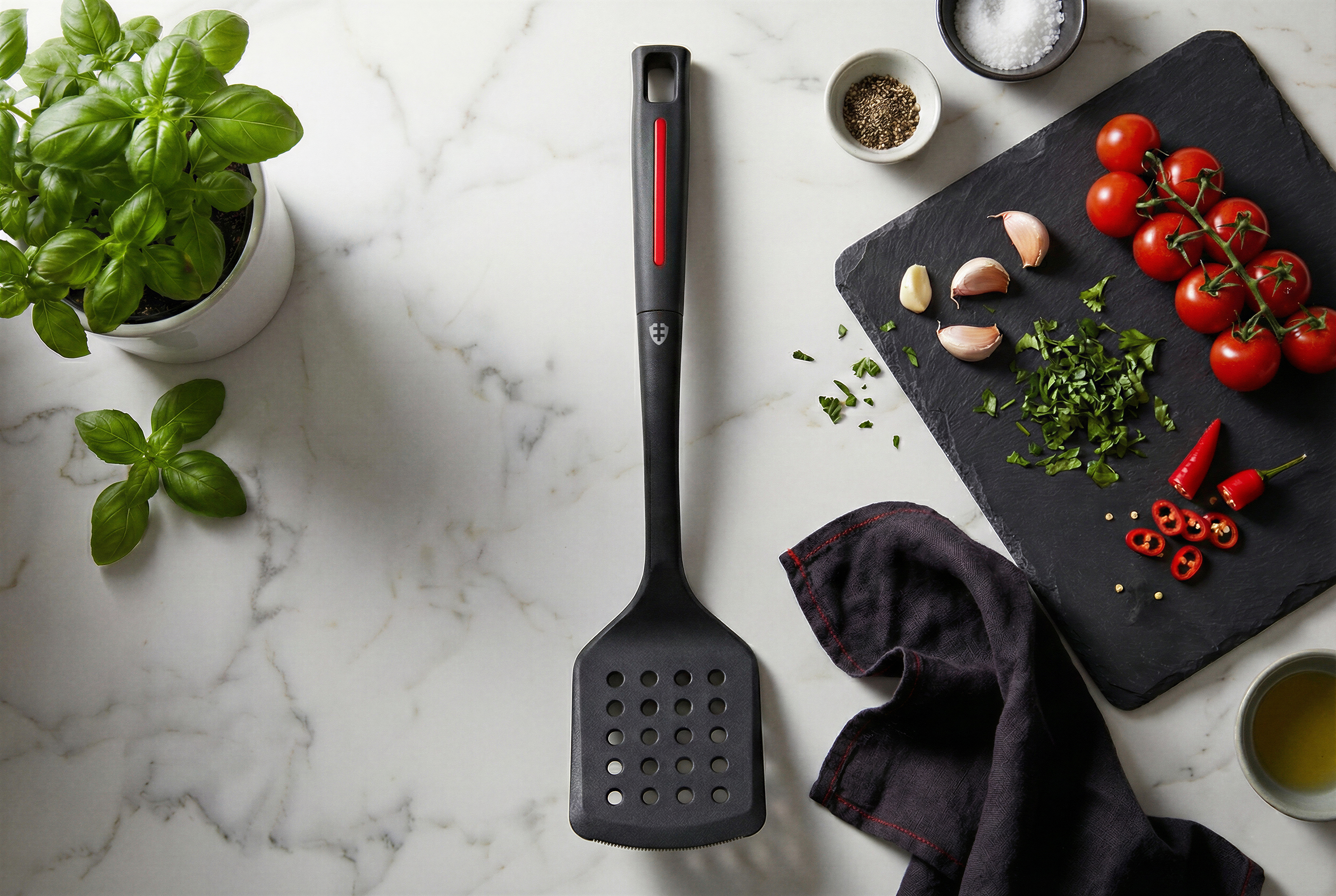 Garnek CARBONE – cechy i zalety